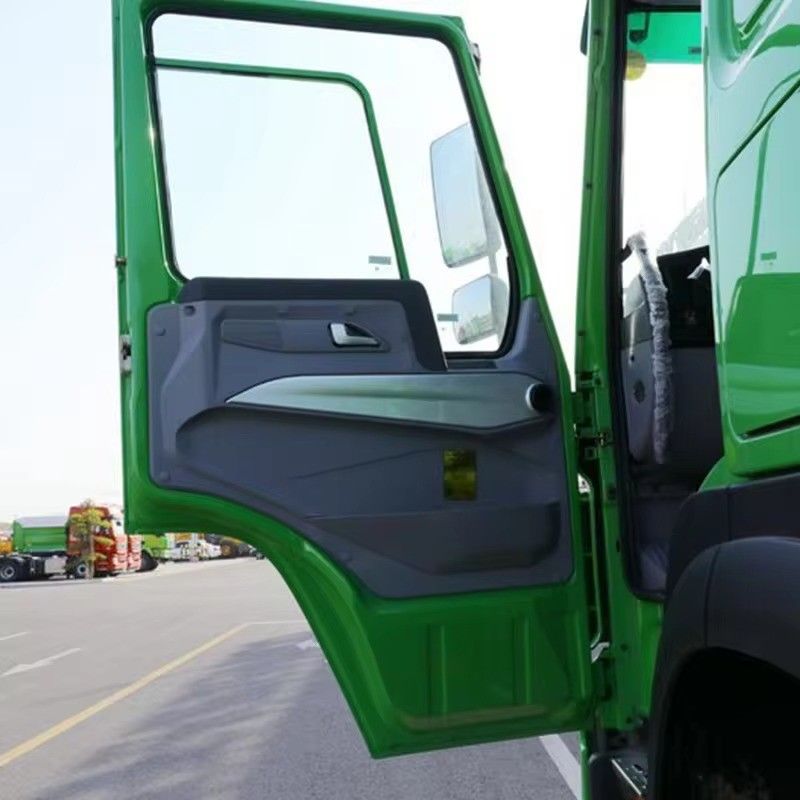 SINOTRUCK Howo 30 Tonnes 371 Chevaux 6x4 8x4 Diesel Poids lourd camion de déchargement utilisé camion de déchargement