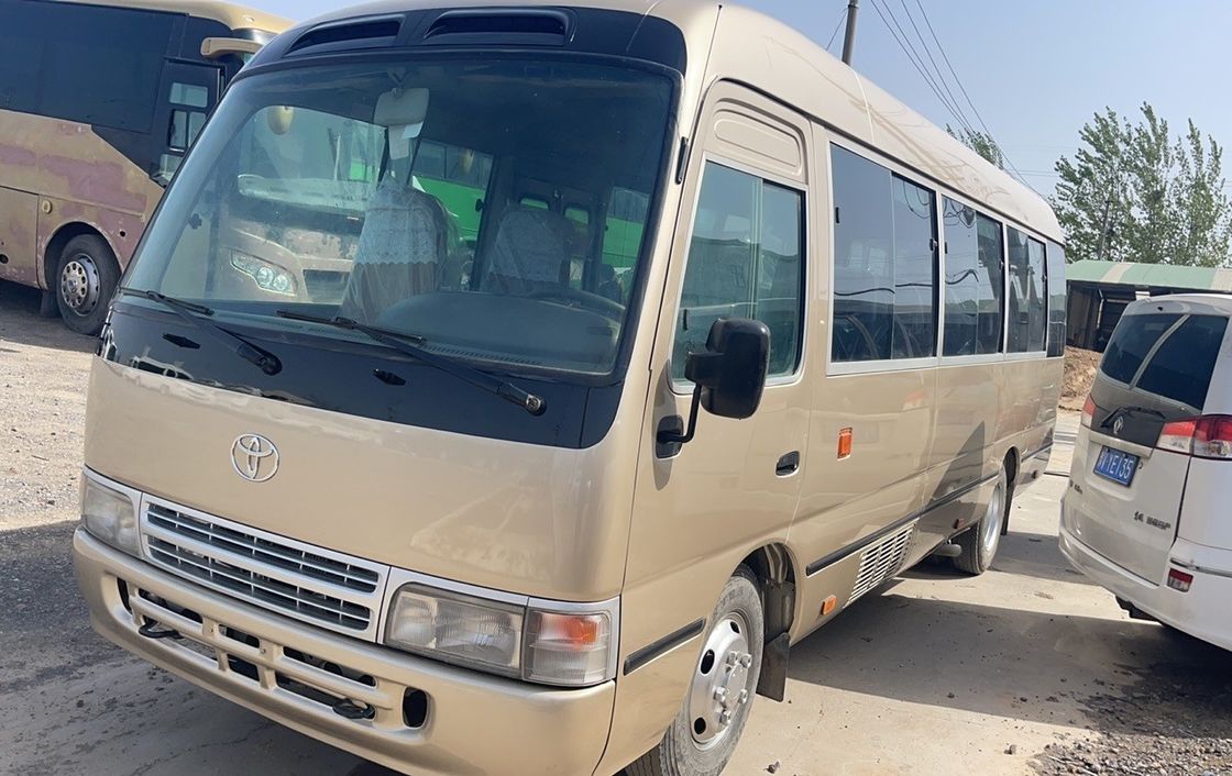 24 sièges Toyota Coaster Bus bien rénové avec 7.00R16 pneus et G.V.W Kg 5900