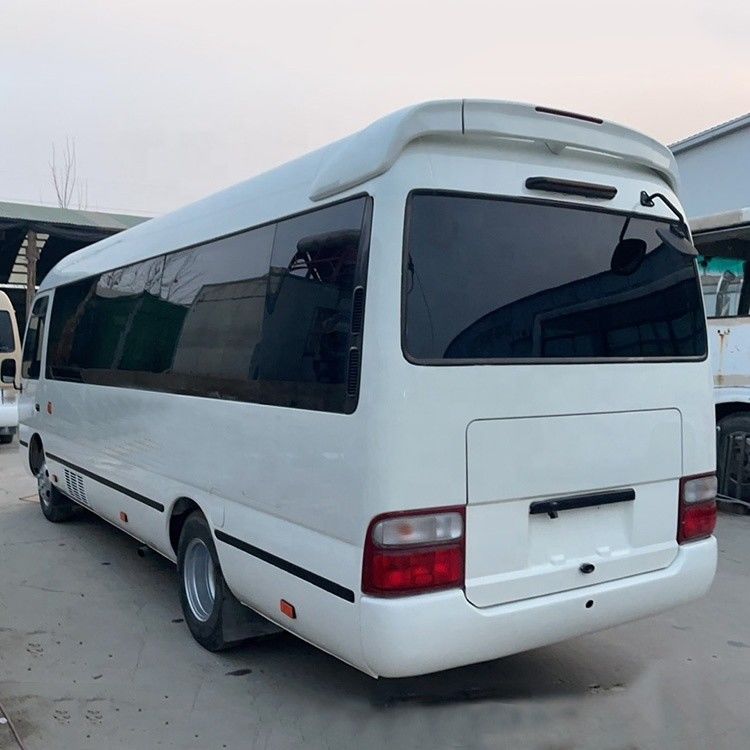 30 sièges en bon état Diesel d'occasion Toyota Coaster Buses Moteur de 6 à 8 litres Diesel