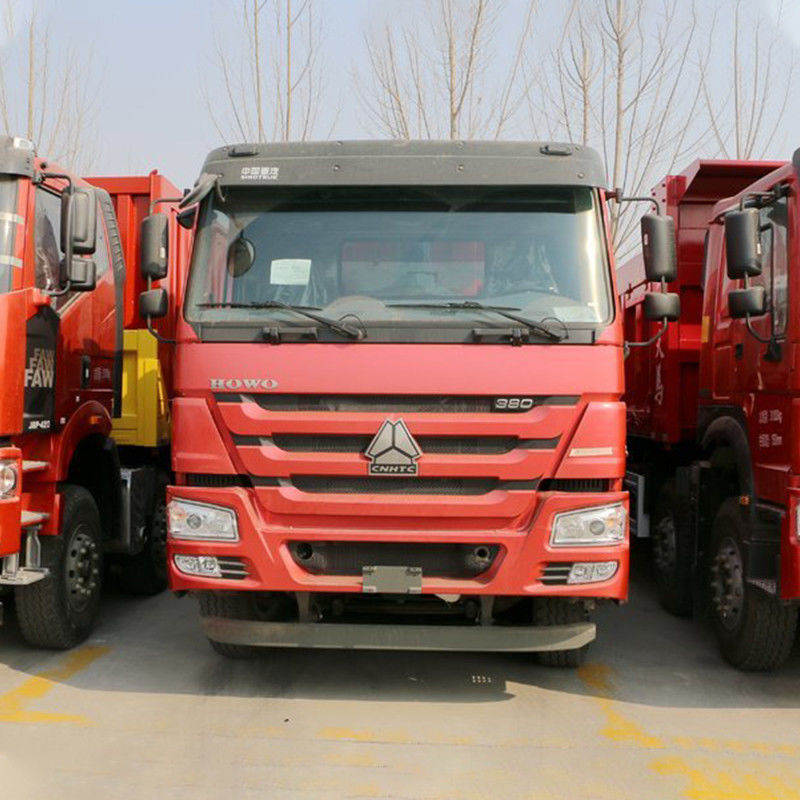 Utilisé 380 chevaux 8x4 8,5 m HOWO camion-chargeur Poids total du véhicule ≥ 30 T et écran tactile Aucun