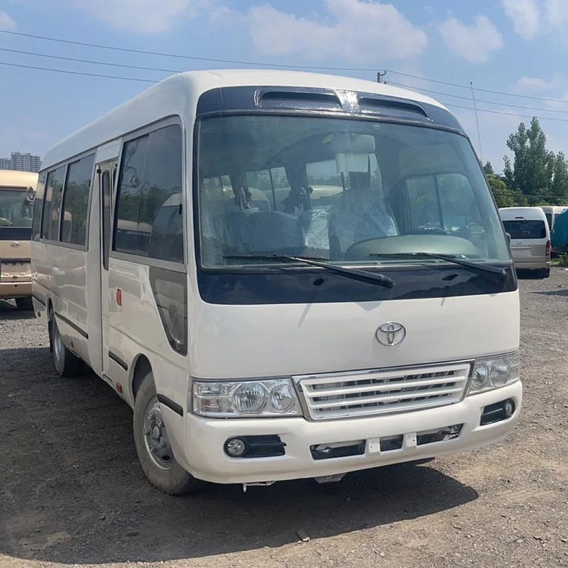 7.00R16 Pneus en bon état Diesel utilisé Toyo ta Coaster Bus