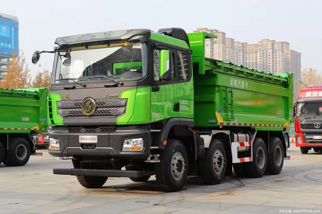Construction urbaine SHACMAN X3000 série 400HP 8 * 4 camion de décharge avec type de carburant diesel