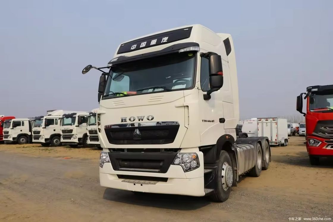 Sinotruk Howo 6x4 10 roues camion tracteur utilisé 371hp 440hp cylindres 6 pneu numéro 10