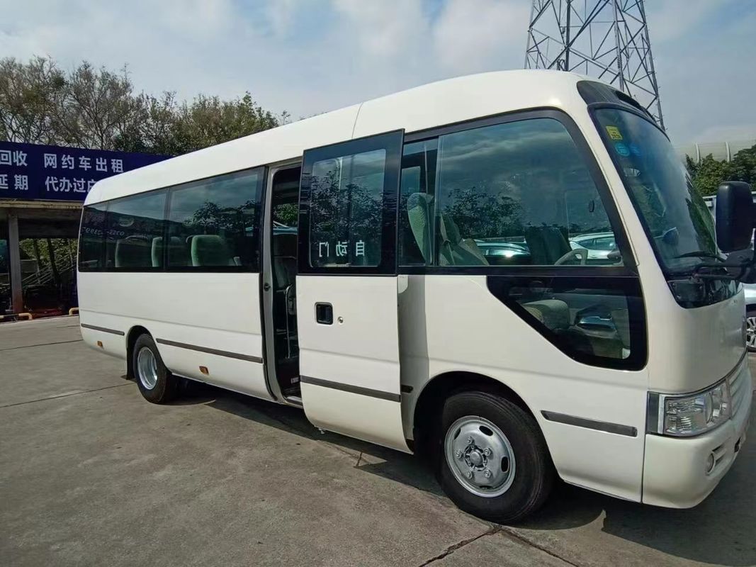 Réservoir de carburant 300L Max Sortie 95 kw Bon état LHD Usé 30 sièges Toyota Coaster Bus