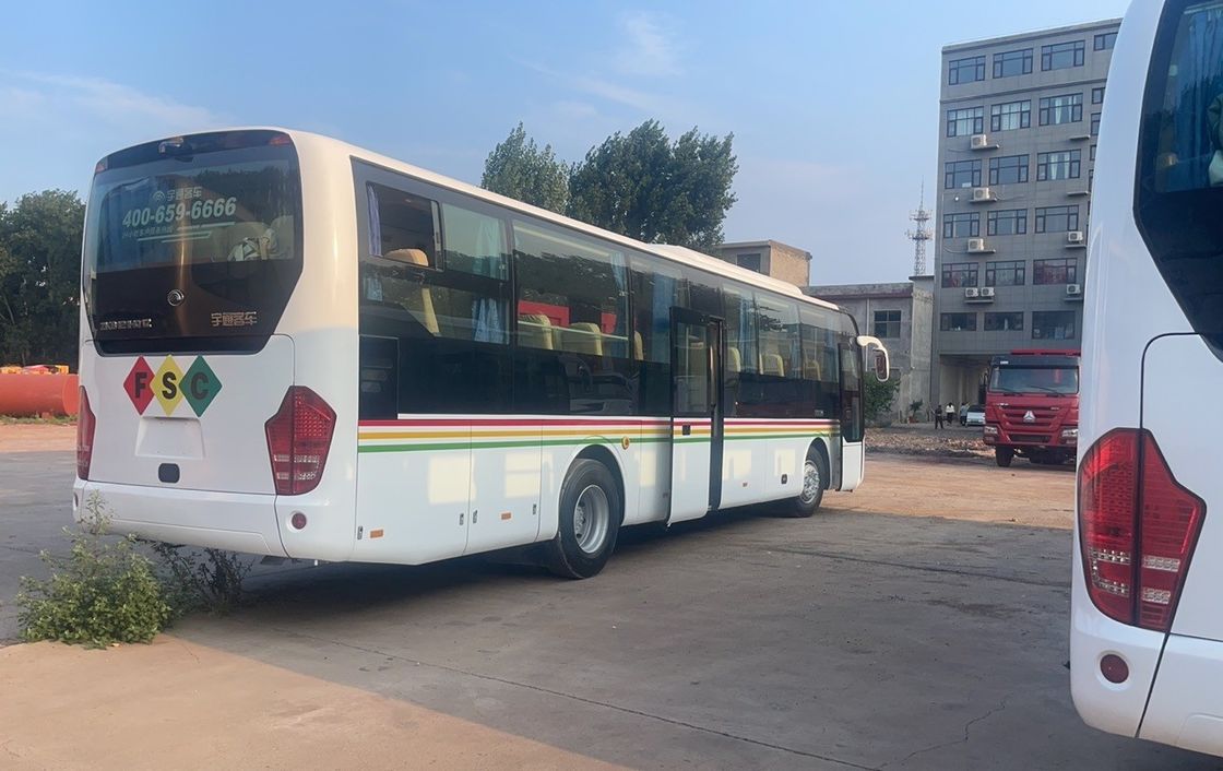 Autobus de fête de luxe 50 places Autobus d'occasion hautement rénové