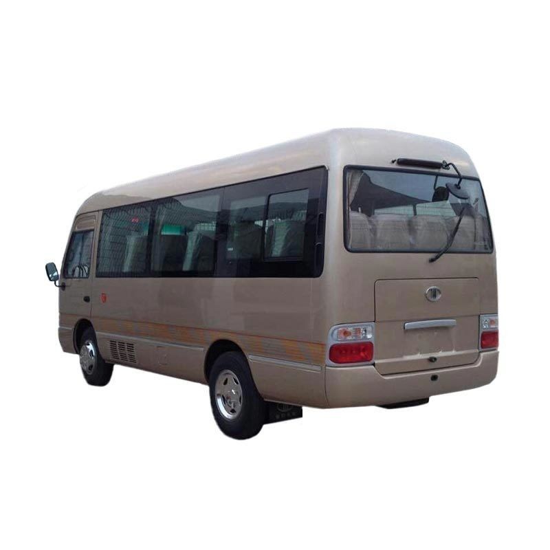 Modèle 19 sièges RHD Mini Coaster Bus de passagers 70L réservoir d'huile 7.00R16 pneus prêts à expédier