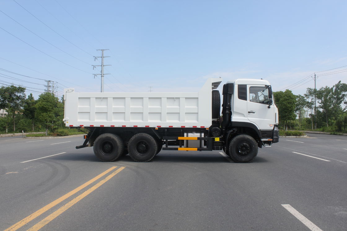 HOWO Camion à ordures 6X4 avec boîte de vitesses automatique d'expédition et roue motrice 6X4