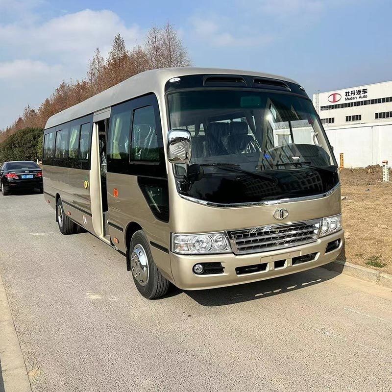 30 1 sièges moteur diesel Capacité 4L Toyo ta Coaster Bus à faible consommation de carburant