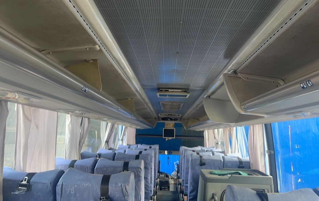 Autobus de tournée de luxe de 70 places avec direction LHD et intérieur spacieux