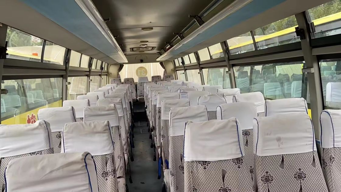 Euro 3 Émission standard YUOTONG Bus avec 3 2 sièges et 60 sièges de luxe