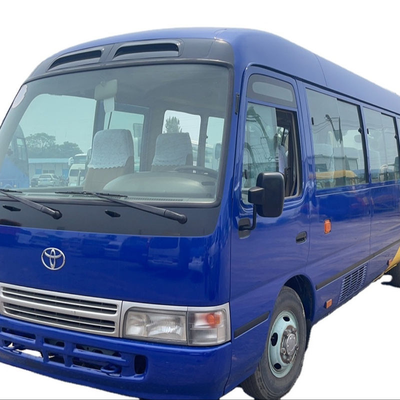 6 à 8 litres de moteur à traction gauche Toyota Coaster Bus hautement rénové Euro 3 d'occasion