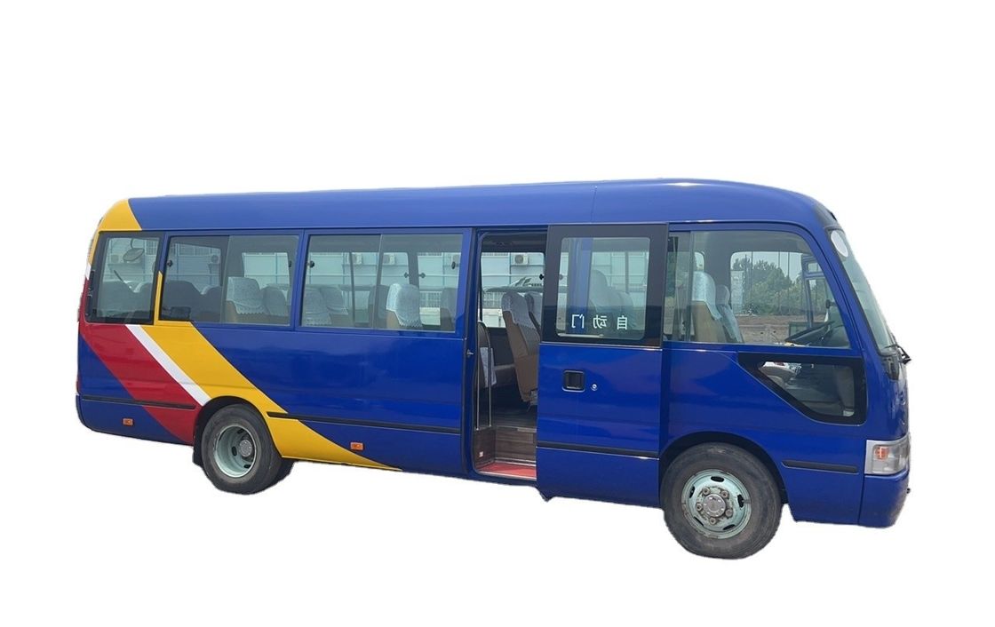 6 à 8 litres de moteur à traction gauche Toyota Coaster Bus hautement rénové Euro 3 d'occasion