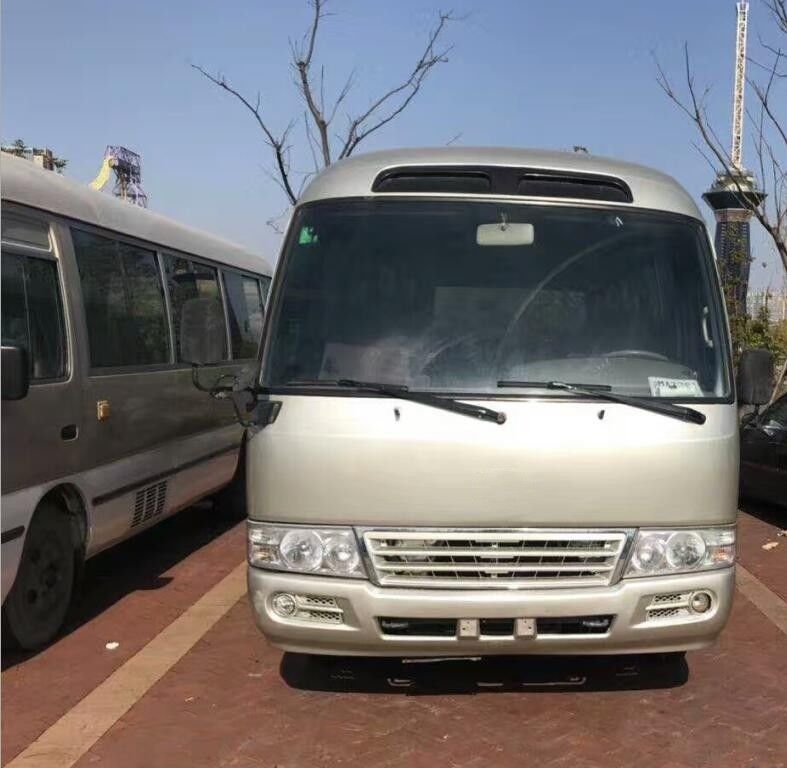 Autobus de 30 places avec moteur diesel et norme d'émission Euro 3 et certificat ISO9001