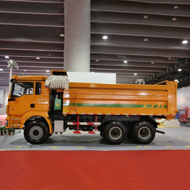 Shacman 6x4 380 chevaux Euro2 Euro3 10 roue utilisée pour 2 passagers