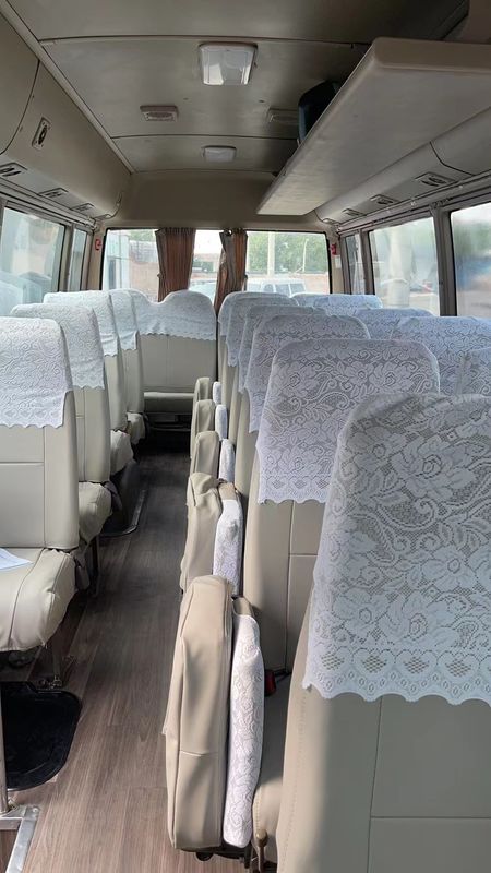 Transmission manuelle 7m LHD Minibus de passagers d'occasion 30 sièges Autobus d'occasion