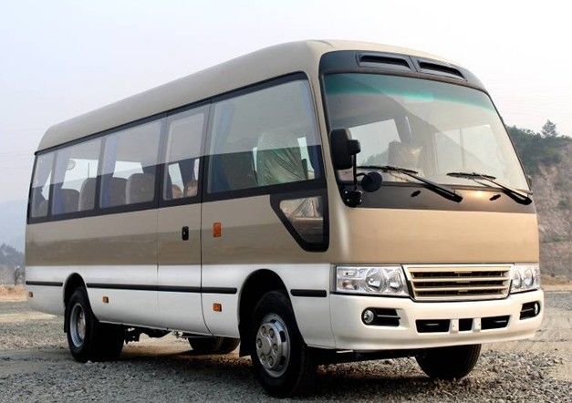 Le Toyo ta 19-30 sièges petit bus de montagne avec air conditionné et bon marché
