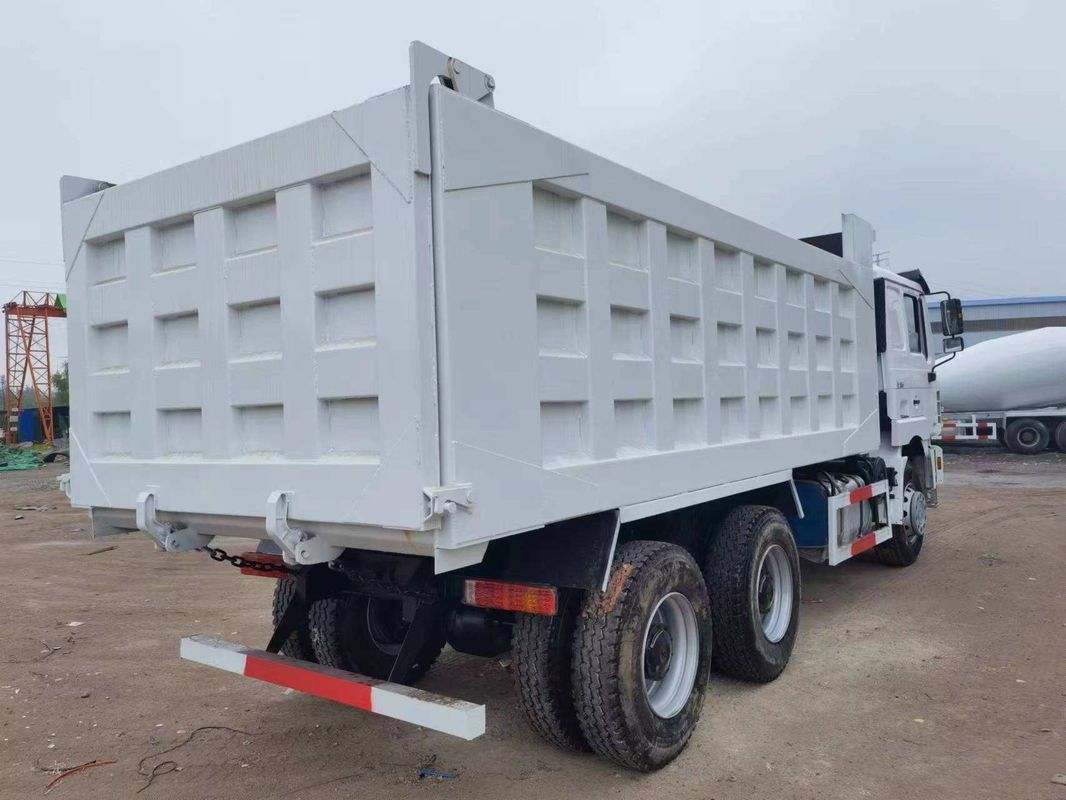 Réparé Shacman F3000 6x4 10 roues camion de décharge avec longueur de réservoir de chargement 5,3-6,2M