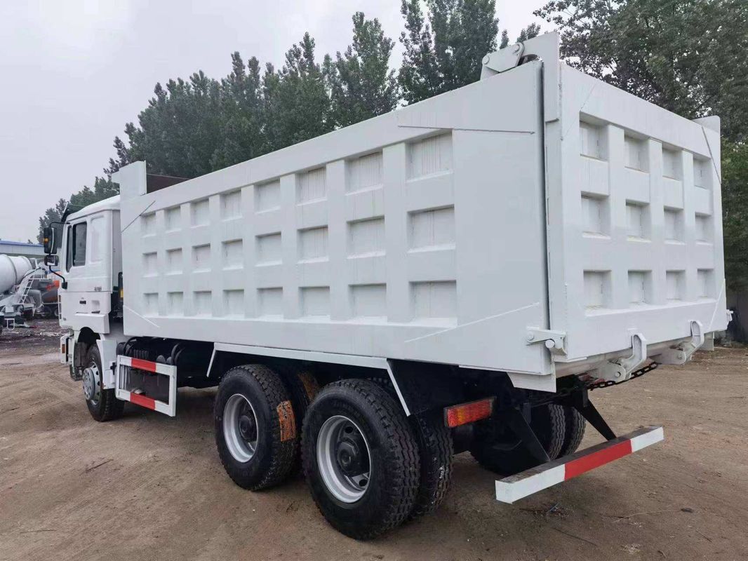 Réparé Shacman F3000 6x4 10 roues camion de décharge avec longueur de réservoir de chargement 5,3-6,2M