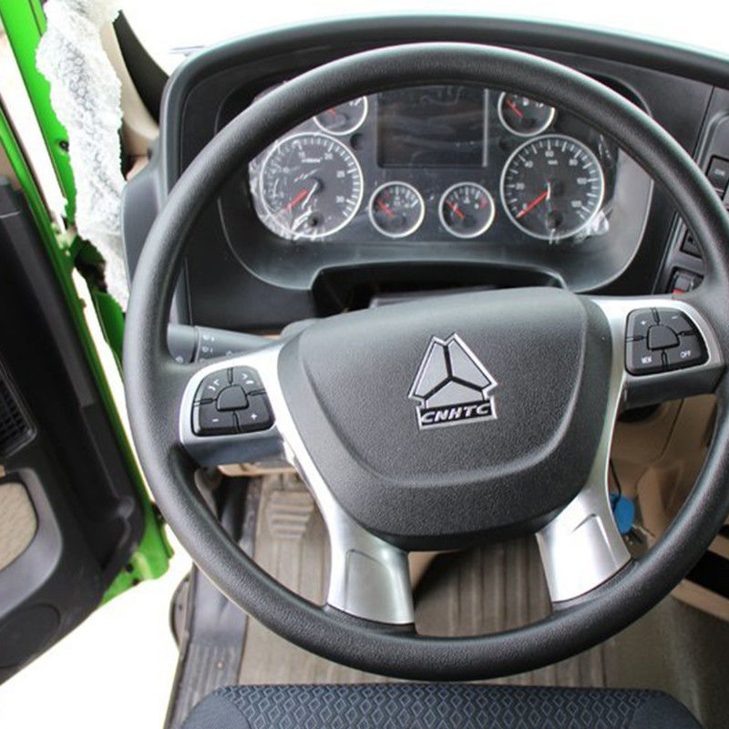 Un puissant camion à bascule HOWO 6x4 de 430 chevaux avec une boîte 19CBM et un réservoir de carburant de 300 à 400 litres