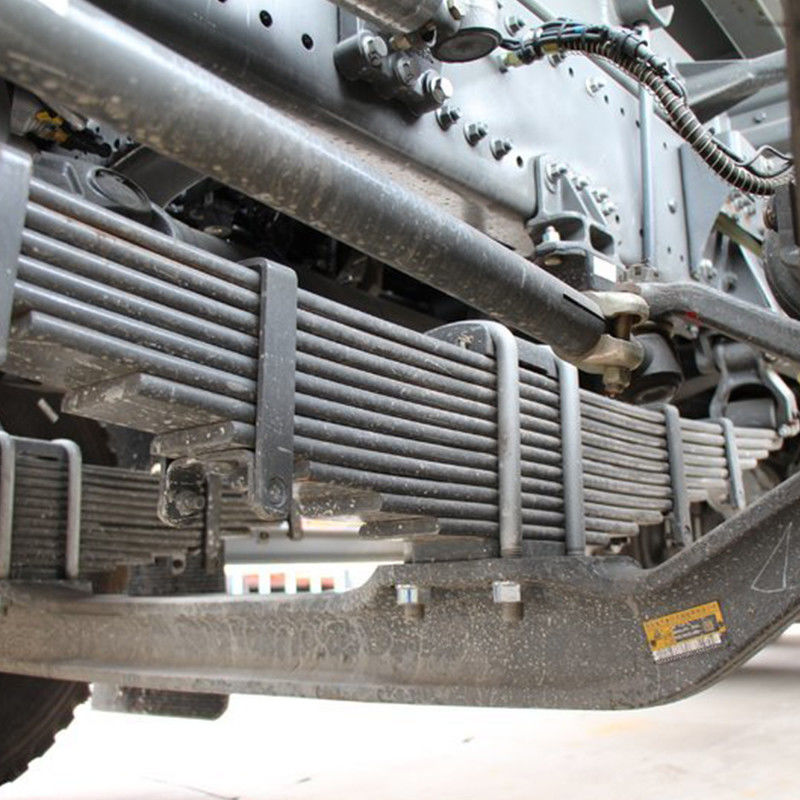 Un puissant camion à bascule HOWO 6x4 de 430 chevaux avec une boîte 19CBM et un réservoir de carburant de 300 à 400 litres