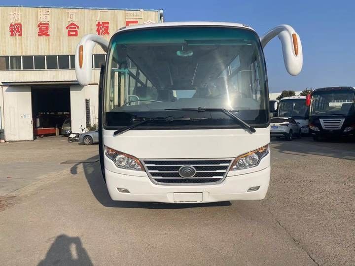 7m 35 sièges Moteur avant Autobus manuel de transport par autocar Max. vitesse 71 90 km/h