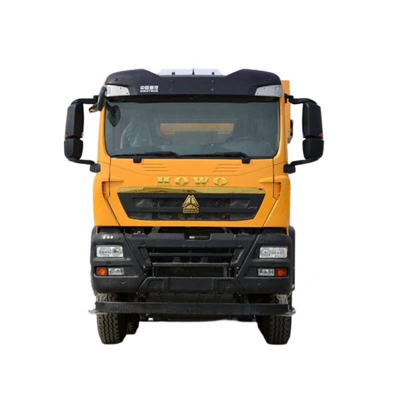8*4 Sinotruk HOWO camionneur à décharge lourd 440 ch modèle avec capacité de réservoir de carburant 300-400L