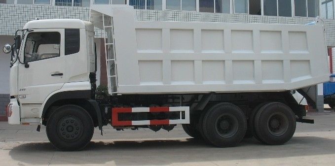 Camion à décharge de 310-440 ch Dongfeng Camion à décharge de 6x4 roulement Charge supérieure à 30 tonnes