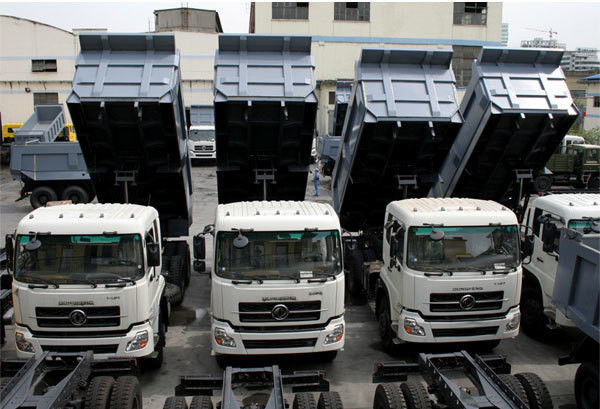 Système de freinage antiblocage ABS Oui 6x4 camion de décharge routière pour l'exploitation minière