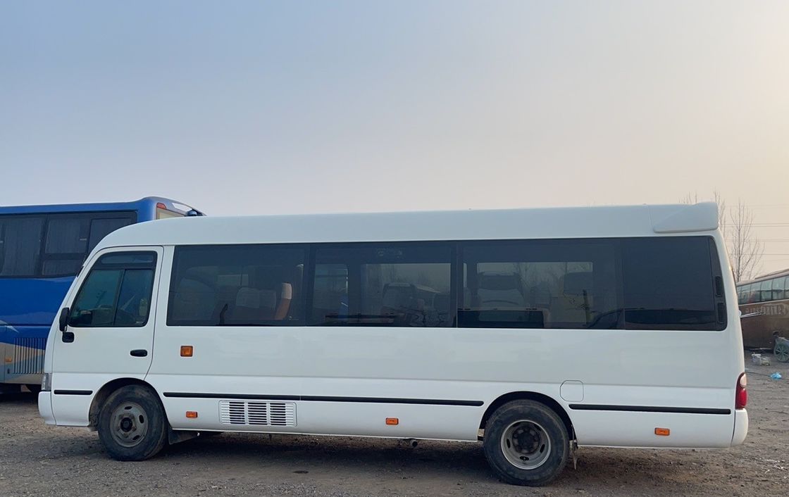 G.V.W 6750 kg Autobus de montagne de couleur spéciale Confortable et assez utilisé À vendre