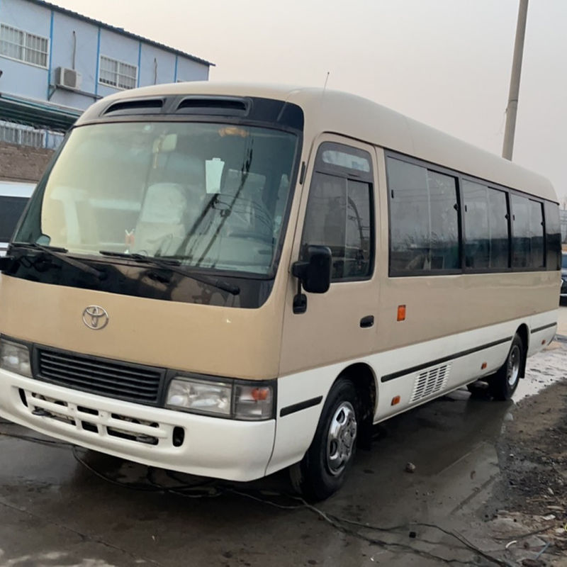 30 sièges de Toyo ta Coaster en bon état