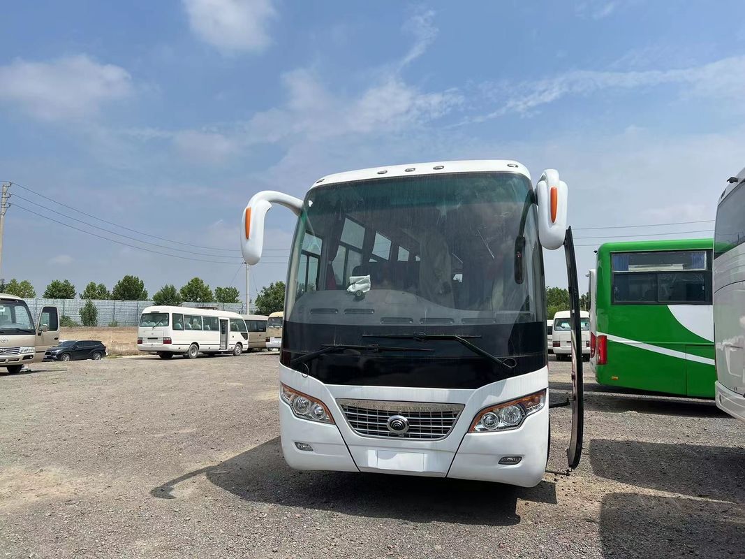 Deisel Fuel 55 sièges Youtong 6112 Bus de tournée de luxe en Afrique avec RHD