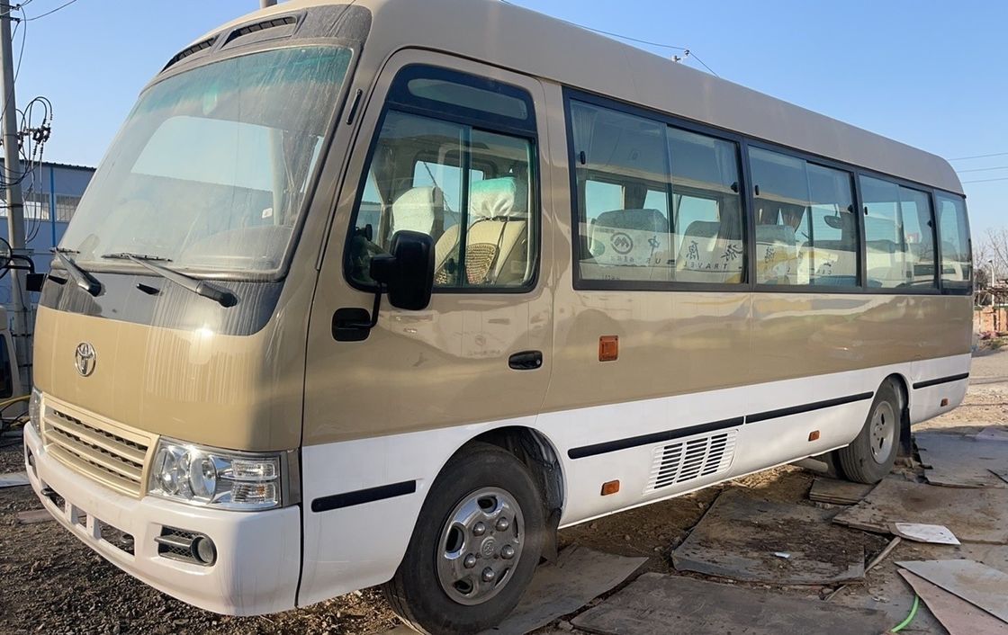 Toyota Coaster petit bus de 30 places avec climatisation pour le marché africain