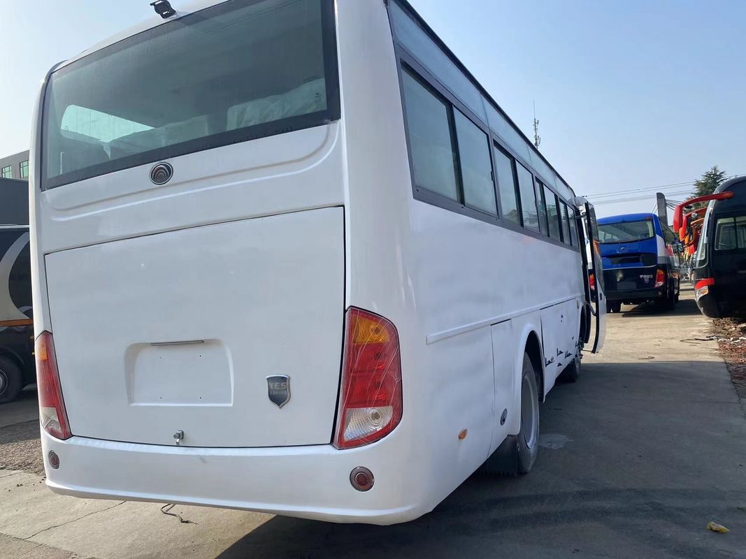 Autobus à moteur diesel avec type de carburant Diesel et vitesse maximale 111 130 km/h