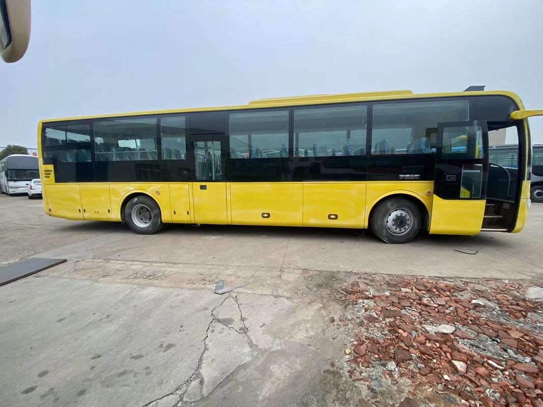 Direction motrice et carburant diesel 70 places Bus de luxe pour le transport de gros passagers