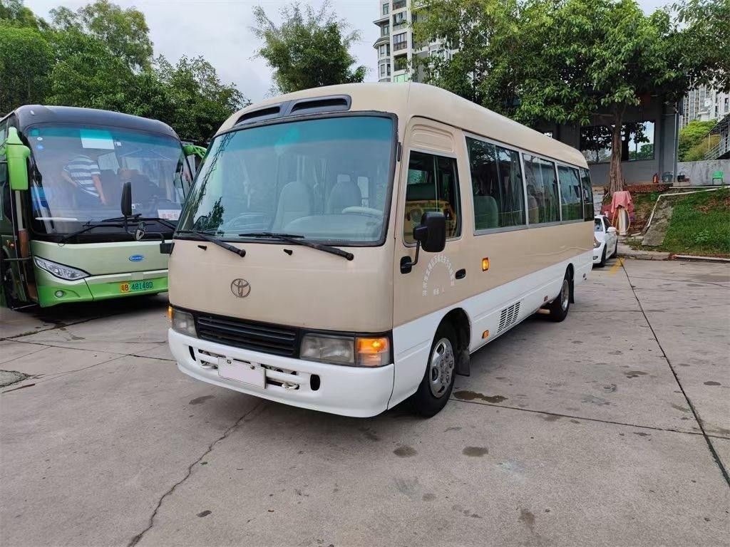Moteur 15B-FT 29 sièges Toyota Coaster Bus avec de bonnes performances et transmission manuelle