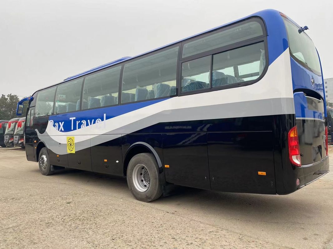 Autobus de luxe de 57 places pour le transport de gros véhicules