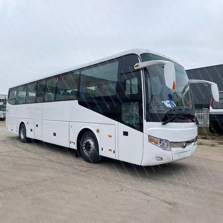 Le volant à droite 56 sièges Youtong 6112 Luxe Tour Bus de passagers avec 6 cylindres