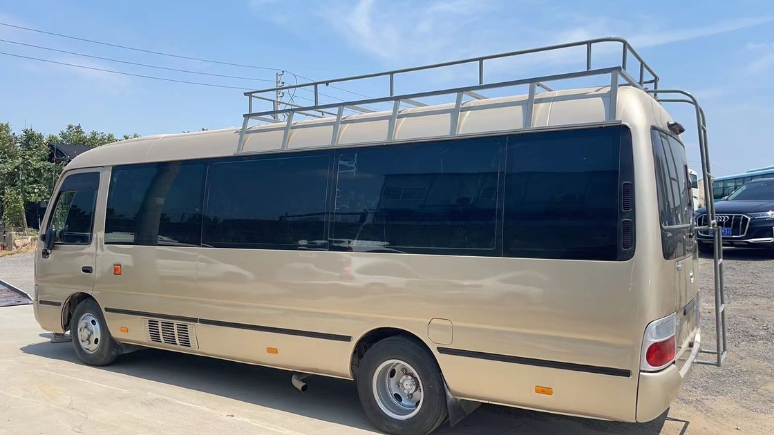 Vitesse maximale 120 Km/h Bus de passagers japonais 2019 Année 19-30 sièges Diesel Used Coaster Bus