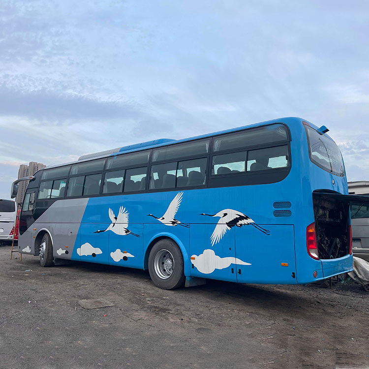 Prix abordable 55-65 sièges Autobus Youtong utilisé LHD Drive Type 6-8L Capacité du moteur