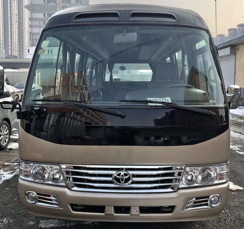 Second hand 22 à 30 sièges de passagers Toyot Coaster Bus avec moteur diesel monté à l'avant