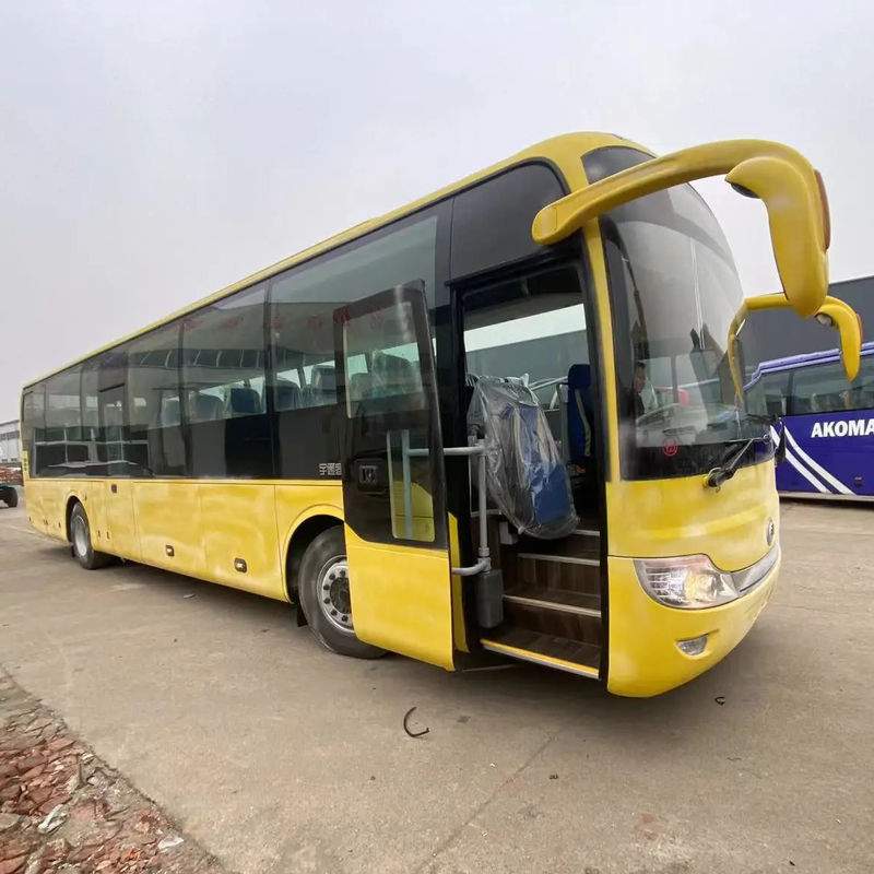 Autobus de luxe de 70 places avec type de carburant diesel et capacité de moteur 6 8L