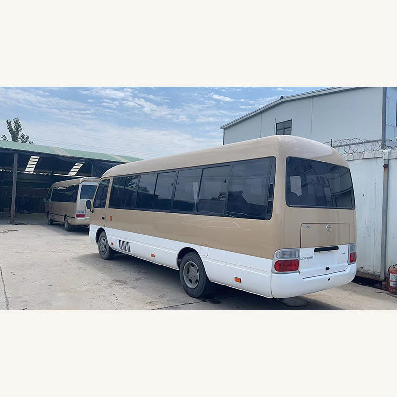 107kw de carburant diesel de type 29 sièges Toyota Coaster Bus utilisé pour les besoins