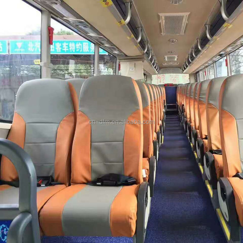 Autobus de tourisme de luxe classique d'occasion avec capacité de moteur 4L et max. Vitesse ≥ 100 Km/h