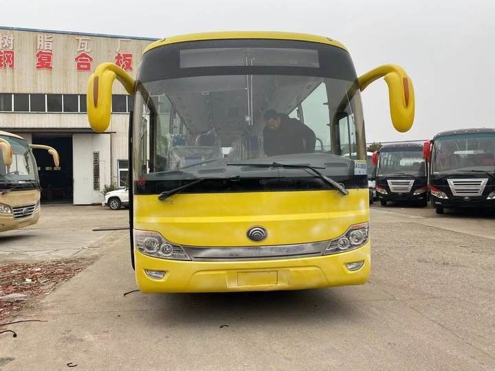 Moteur diesel à traction gauche 70 places Autobus d'occasion Euro 3 Direction auxiliaire facultative