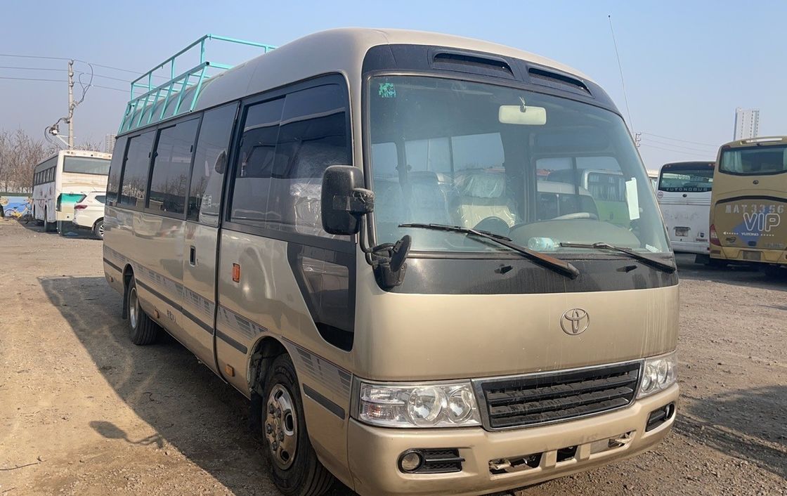 Autobus Toyota Coaster réaménagé de 23 places de 6 places utilisé avec moteur modèle 15B-FT