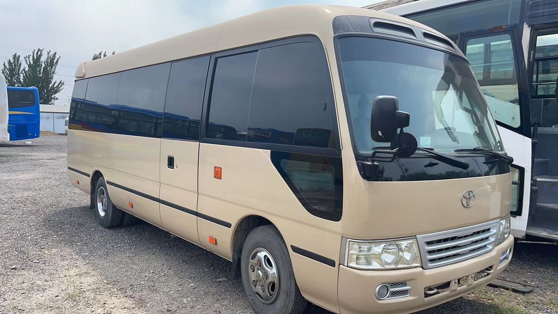Autobus Toyota Coaster réaménagé de 23 places de 6 places utilisé avec moteur modèle 15B-FT