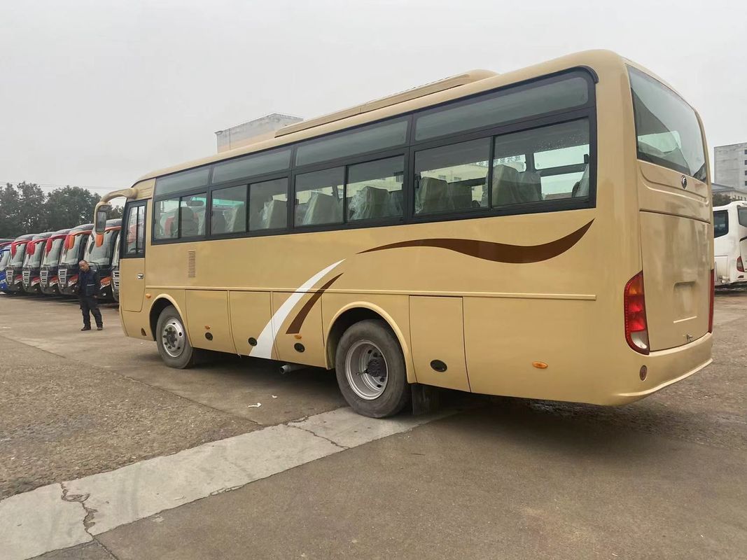 35 sièges LHD Autobus d'occasion et autocars à transmission manuelle et abordables