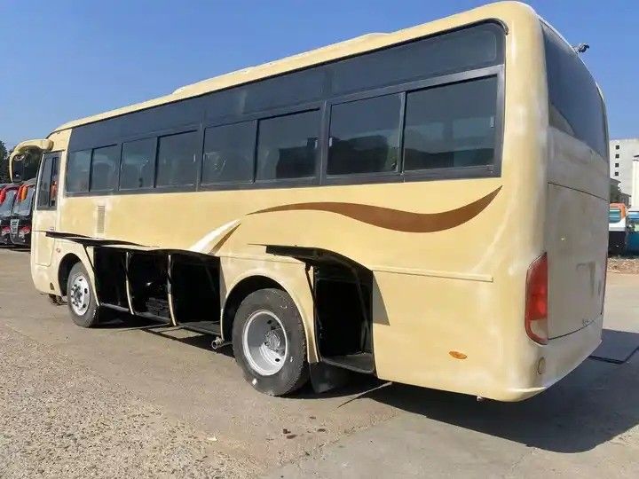 Suspension à ressort à feuilles 35 places Autobus d'occasion avec direction assistée et sièges de luxe