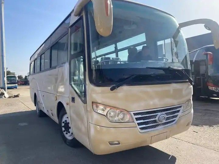 Suspension à ressort à feuilles 35 places Autobus d'occasion avec direction assistée et sièges de luxe