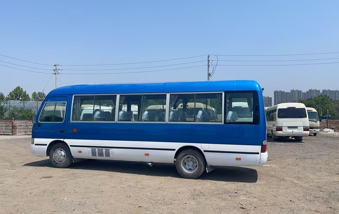 30 sièges Coaster diesel/essence avec position de direction LHD et norme d'émission Euro 3